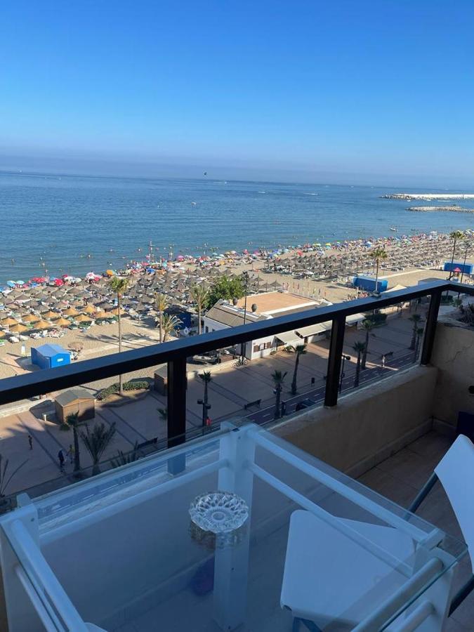 Apartamento Primera Linea Playa. フエンヒロラ エクステリア 写真