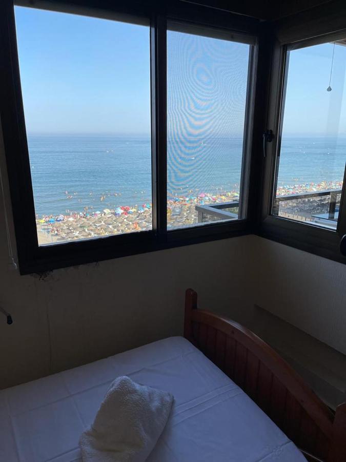 Apartamento Primera Linea Playa. フエンヒロラ エクステリア 写真